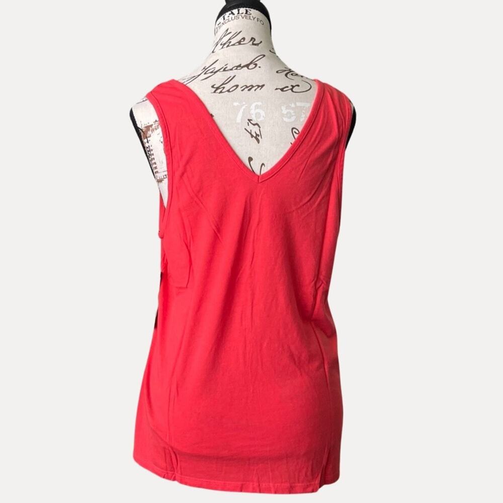 NWT Peloton Tank‎ Top Spin Cycling Gym Workout Flow Versatile V-Neck Size Small - Picture 6 of 8